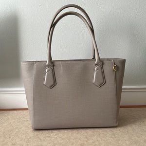 Dagne Dover Signature Tote in Bleecker Blush